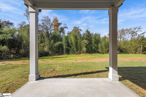 A home in Chesnee