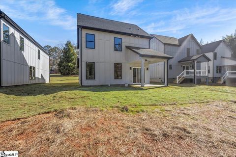 A home in Chesnee