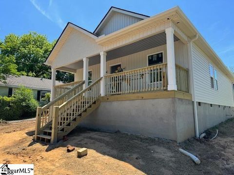 A home in Greer