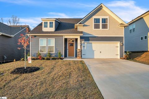 A home in Easley