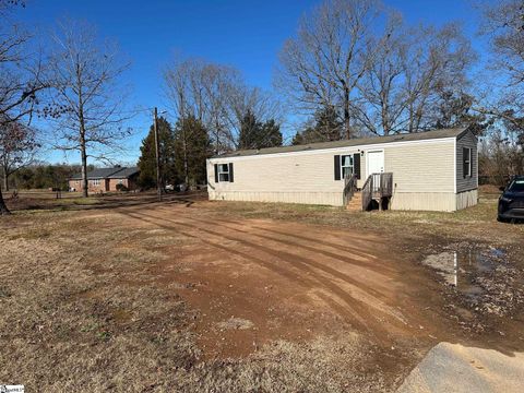 A home in Chesnee