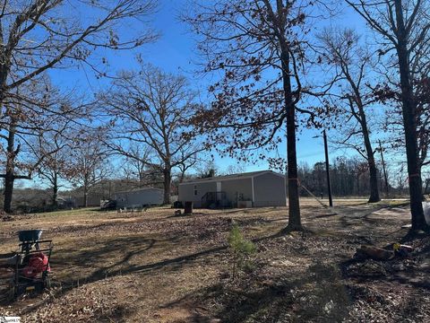 A home in Chesnee