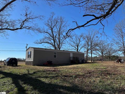 A home in Chesnee