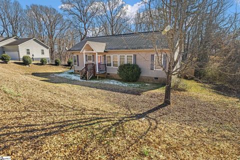 A home in Easley