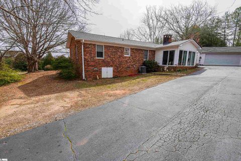 A home in Landrum