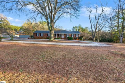 A home in Taylors