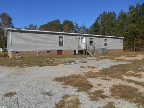 A home in Laurens