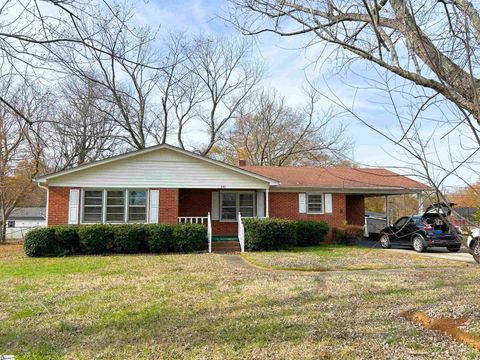 A home in Woodruff