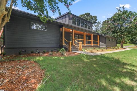 A home in Easley