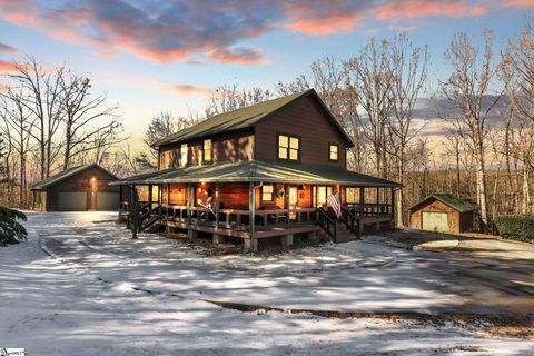 A home in Travelers Rest