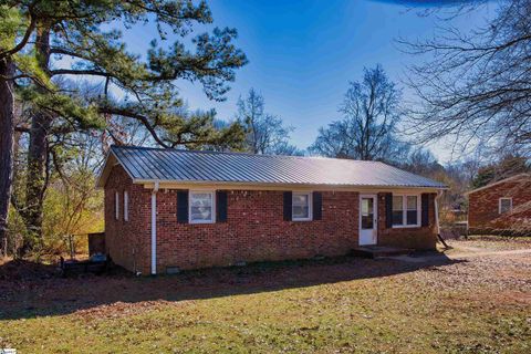 A home in Chesnee