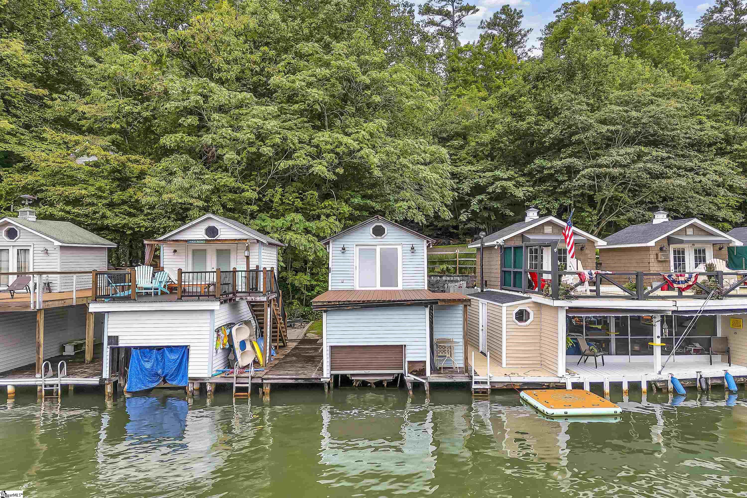 Landrum, South Carolina 29356, United States, 1 Bedroom Bedrooms, ,Residential,Active,48870