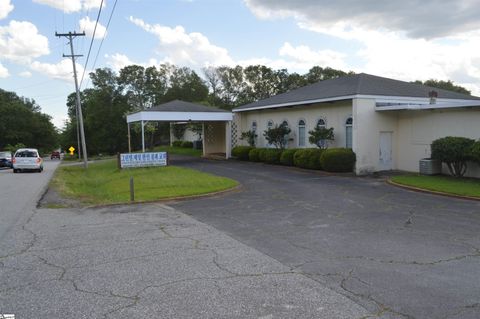 315 Hillcrest Drive Greer SC 29651