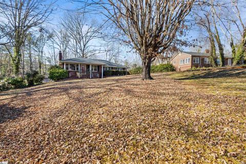 A home in Easley