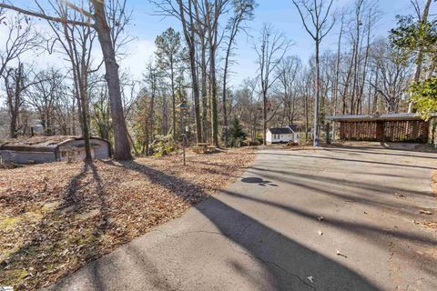 A home in Easley