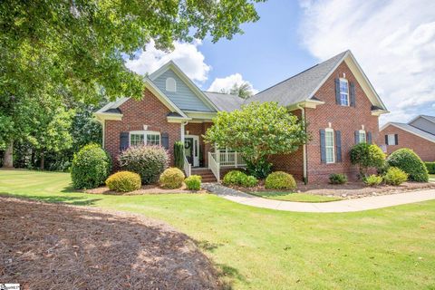 A home in Easley