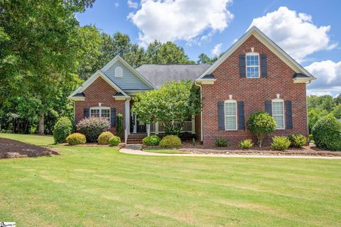 A home in Easley