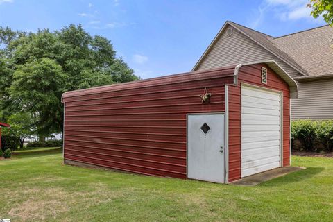 Single Family Residence in Inman SC 114 Coastline Drive 30.jpg