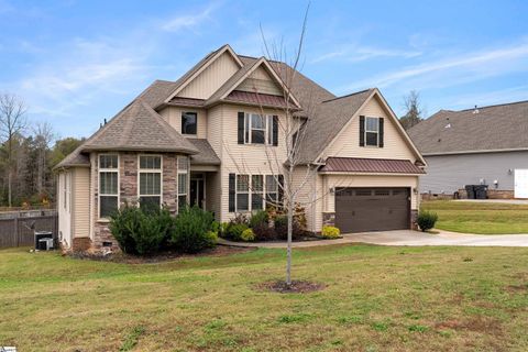 A home in Taylors