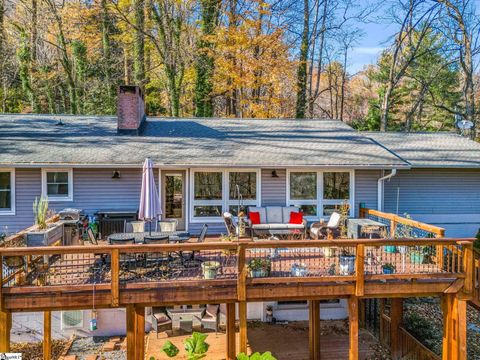 A home in Tryon