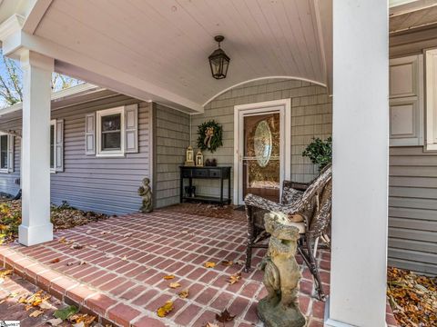 A home in Tryon