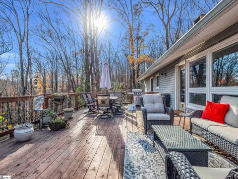 A home in Tryon