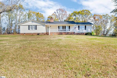 A home in Woodruff