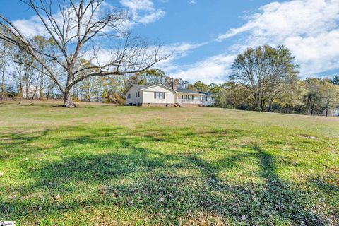 A home in Woodruff