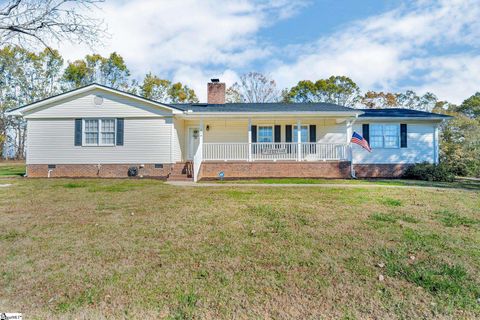 A home in Woodruff