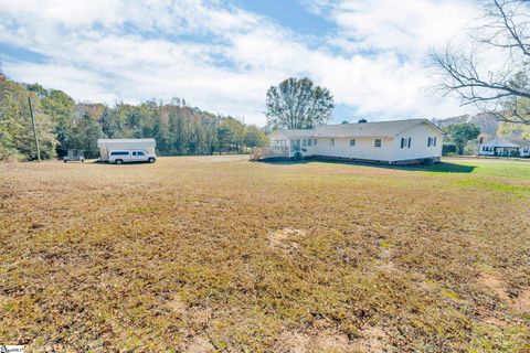 A home in Woodruff