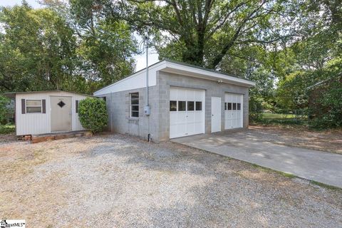 A home in Anderson