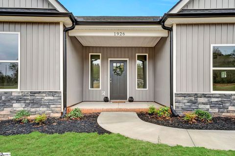 A home in Gray Court