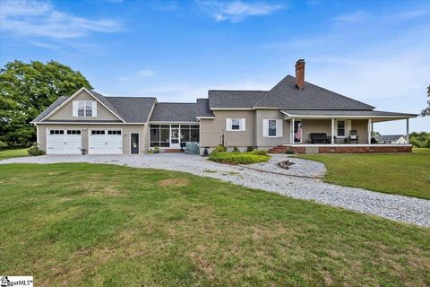 A home in Chesnee