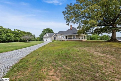 A home in Chesnee