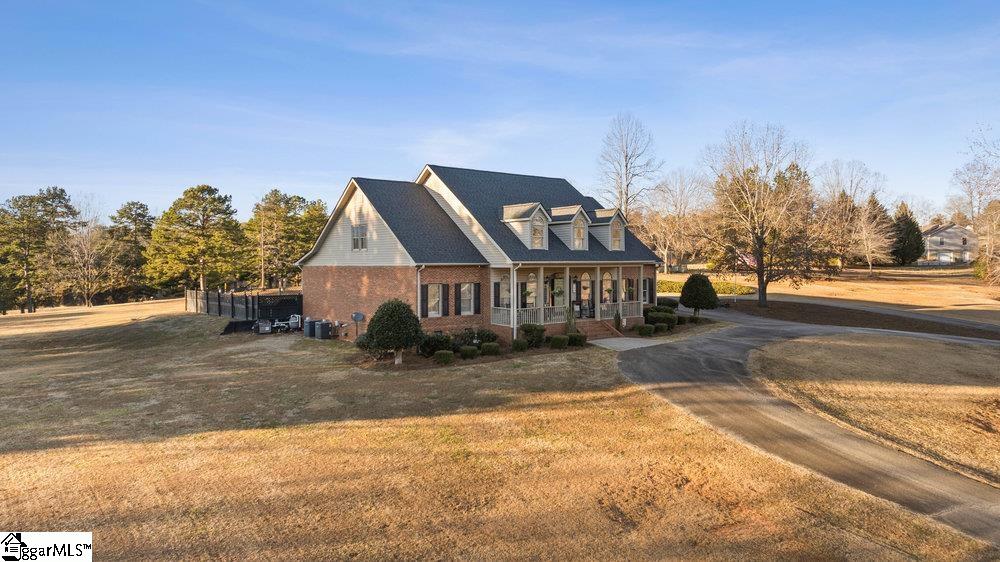 140 Clearwater Road