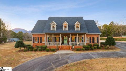 A home in Landrum