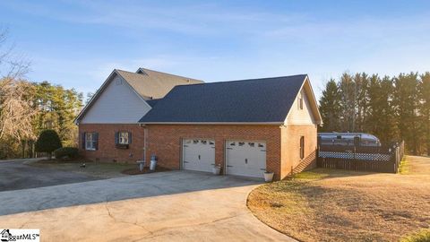 A home in Landrum