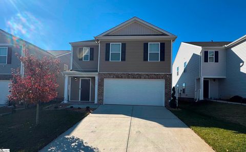 A home in Easley