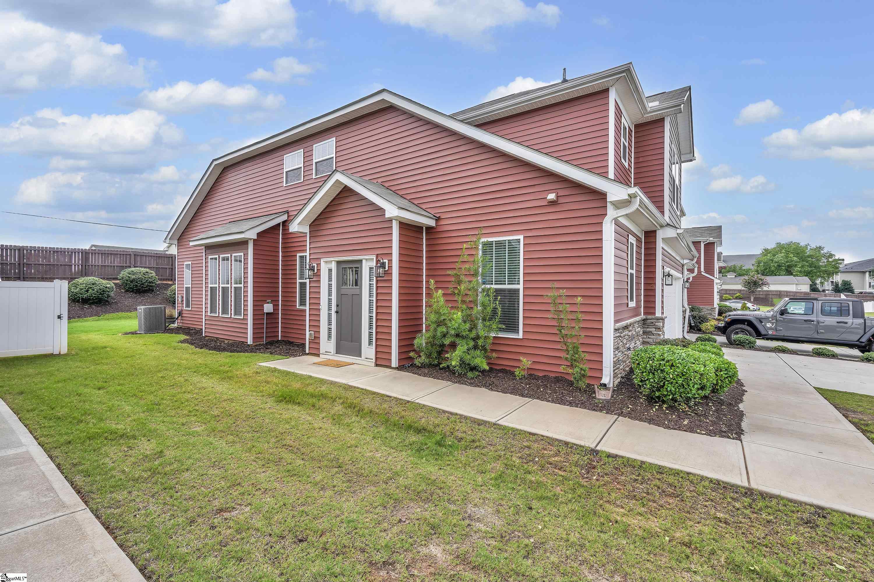 Greer, South Carolina 29650, United States, 3 Bedrooms Bedrooms, ,3 BathroomsBathrooms,Residential,Active,49900