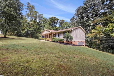 A home in Easley