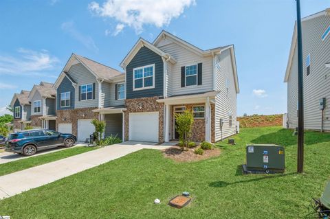 A home in Easley