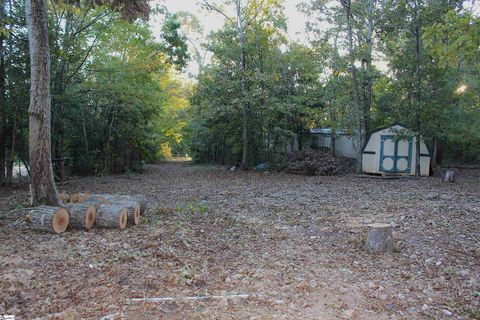 A home in Woodruff