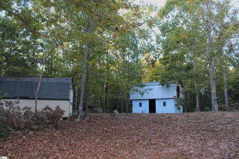 A home in Woodruff