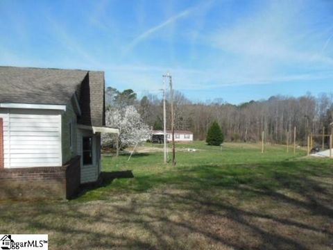 A home in Fountain Inn