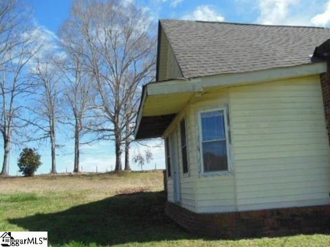 A home in Fountain Inn