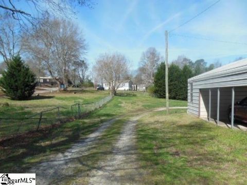 A home in Fountain Inn