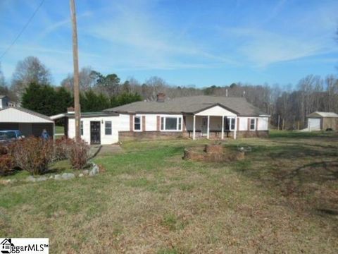 A home in Fountain Inn