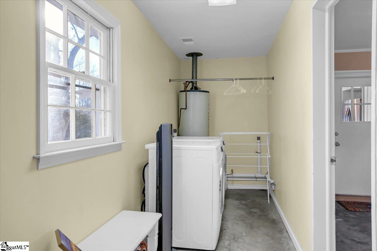 Greenville, South Carolina 29615, United States, 3 Bedrooms Bedrooms, ,2 BathroomsBathrooms,Residential,Contingent,20742