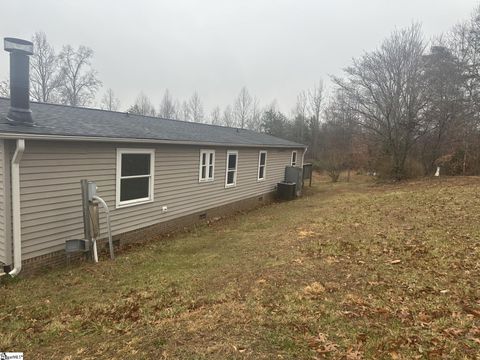 A home in Easley