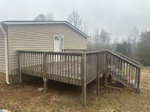 A home in Easley